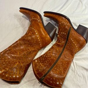 Zippered cowboy boots